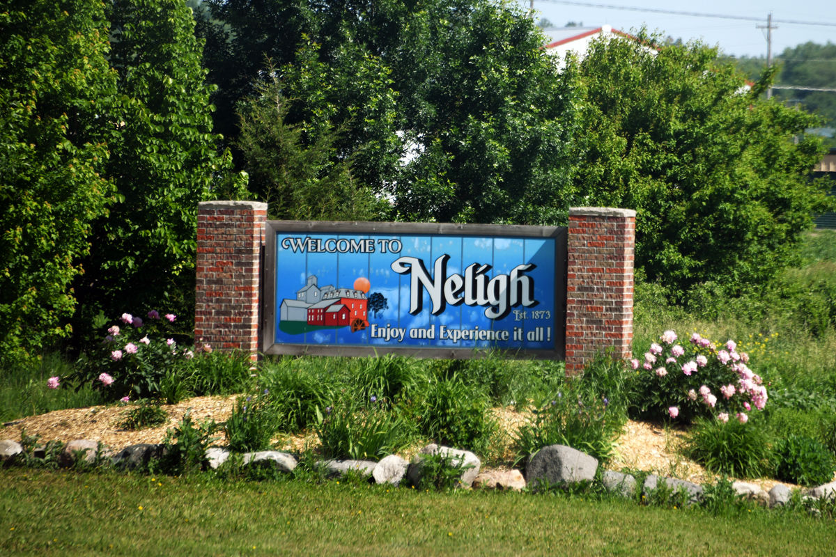 001 Welcome to Neligh.JPG